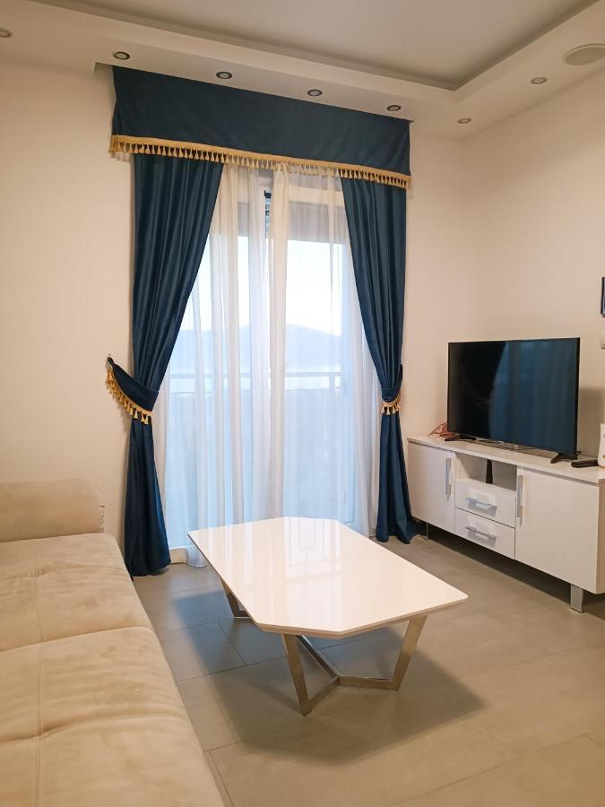 Eden Apartments تيفات المظهر الخارجي الصورة